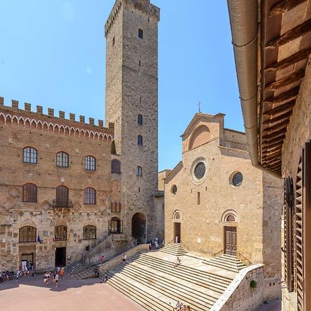 Sangi Studio Apartment - With Amazing View Of The Duomo San Gimignano Extérieur photo
