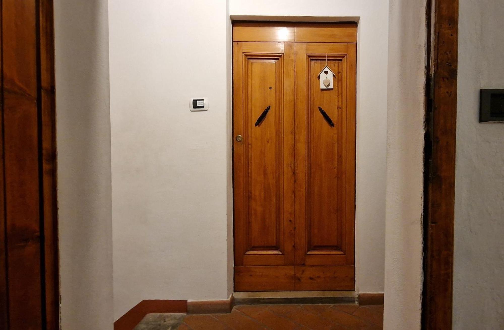 Sangi Studio Apartment - With Amazing View Of The Duomo San Gimignano Extérieur photo