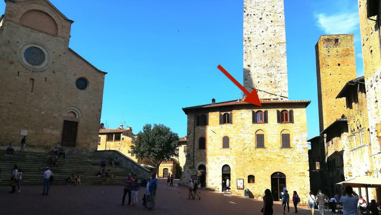 Sangi Studio Apartment - With Amazing View Of The Duomo San Gimignano Extérieur photo